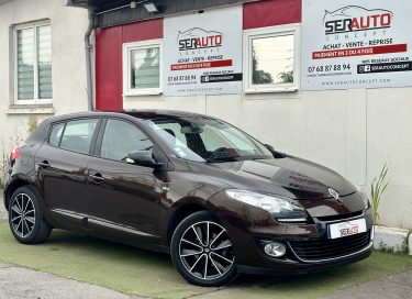 RENAULT MEGANE III  2013