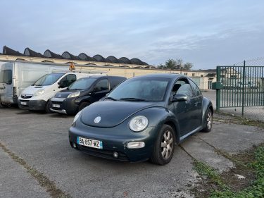 VOLKSWAGEN NEW BEETLE 2003