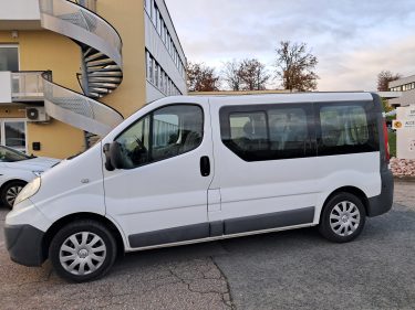 RENAULT TRAFIC 2008